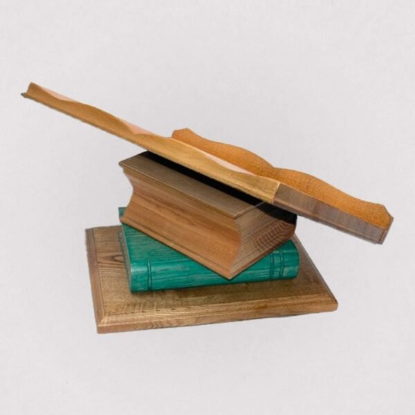 Lutrin-de-table-noblesse-bois-Larroque-dos-vert