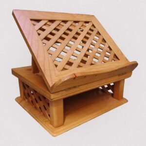 Lutrin-de-table-petit-secret-bois-Larroque-de-trois-quarts-claire