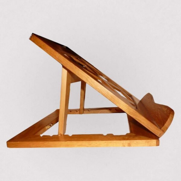Lutrin-de-table-réussite-bois-Larroque-de-profil