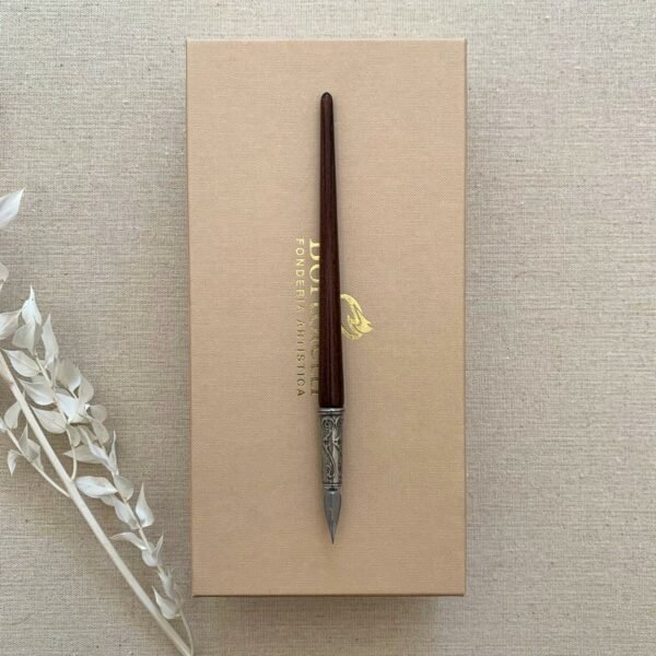 et calligraphie Coffret plumier et 5 plumes