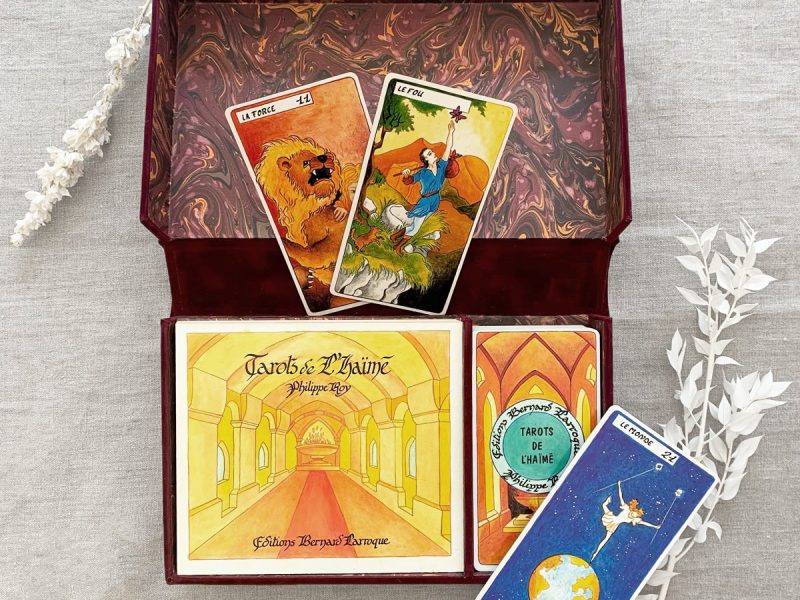 Coffret Tarot de l'Haïmé Éditions Larroque coffret suedel rouge