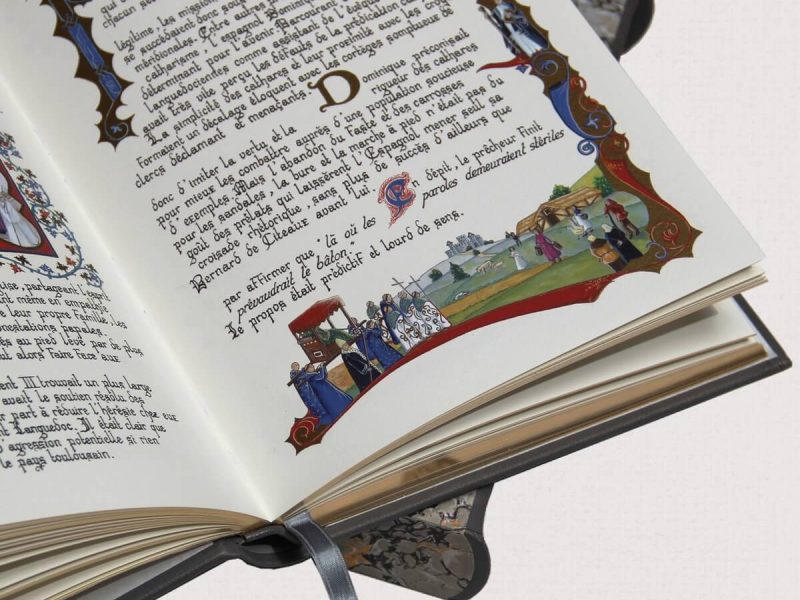 Page enluminée livre Les Cathares exemplaire Luxe